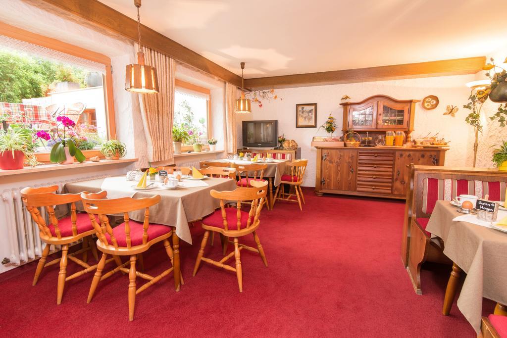 אוברמייזלשטיין Gaestehaus Schmid מראה חיצוני תמונה